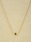 CN4375 Clover Pendant Necklace - MiMi Wholesale