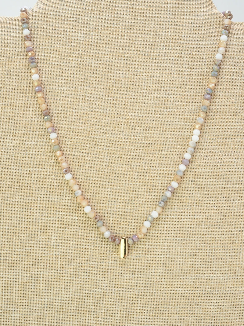 CN4406 Beaded Initial Necklace - MiMi Wholesale