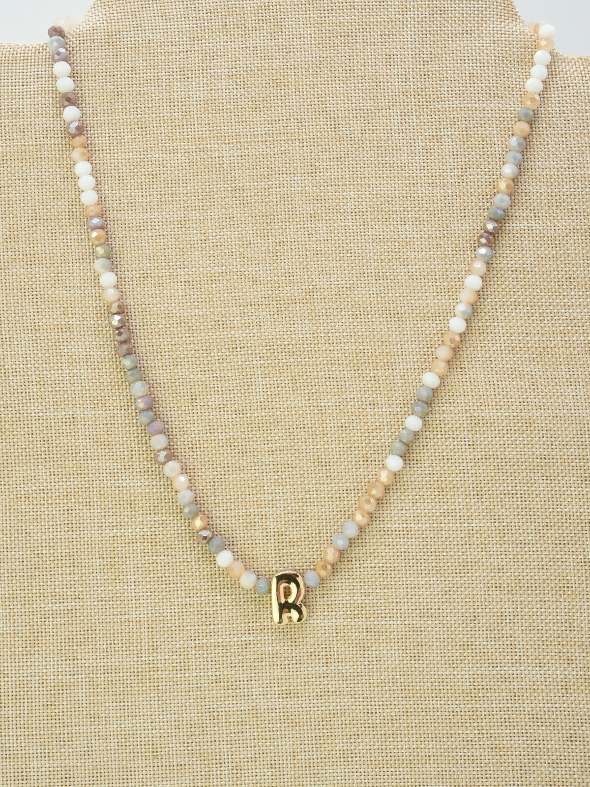 CN4406 Beaded Initial Necklace - MiMi Wholesale
