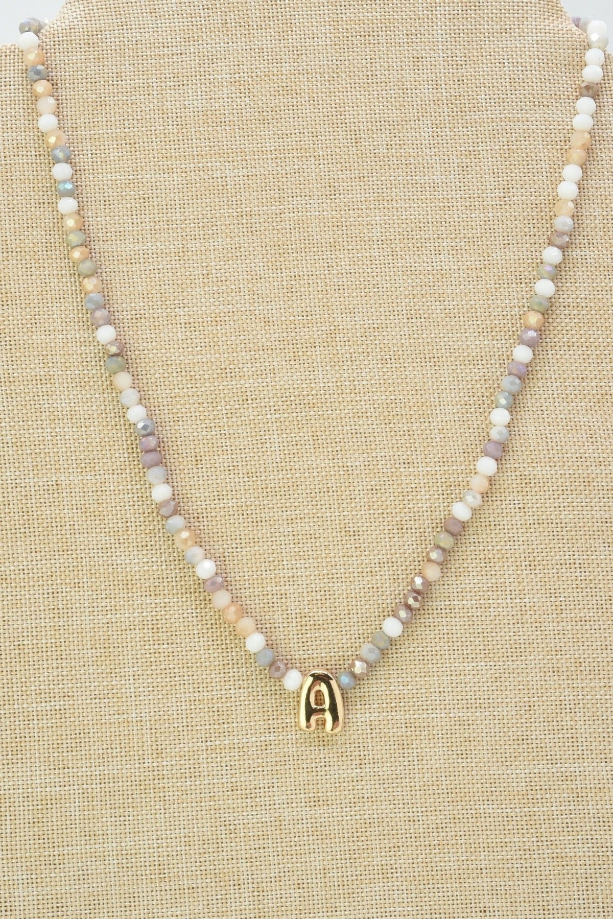 CN4406 Beaded Initial Necklace - MiMi Wholesale