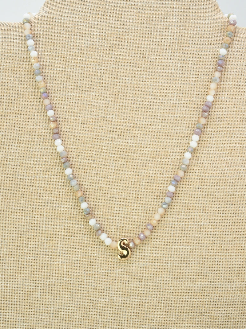 CN4406 Beaded Initial Necklace - MiMi Wholesale