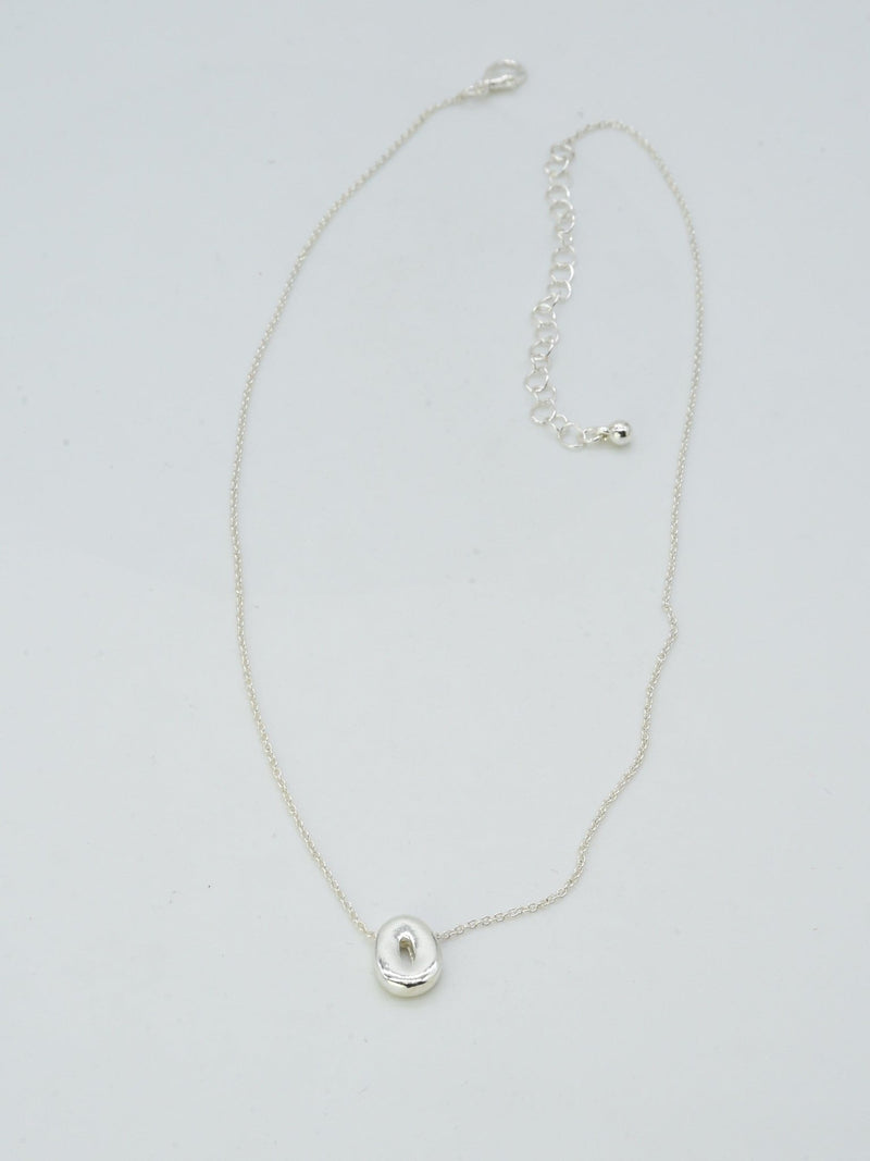 CN4407 Nile Initial Necklace - MiMi Wholesale