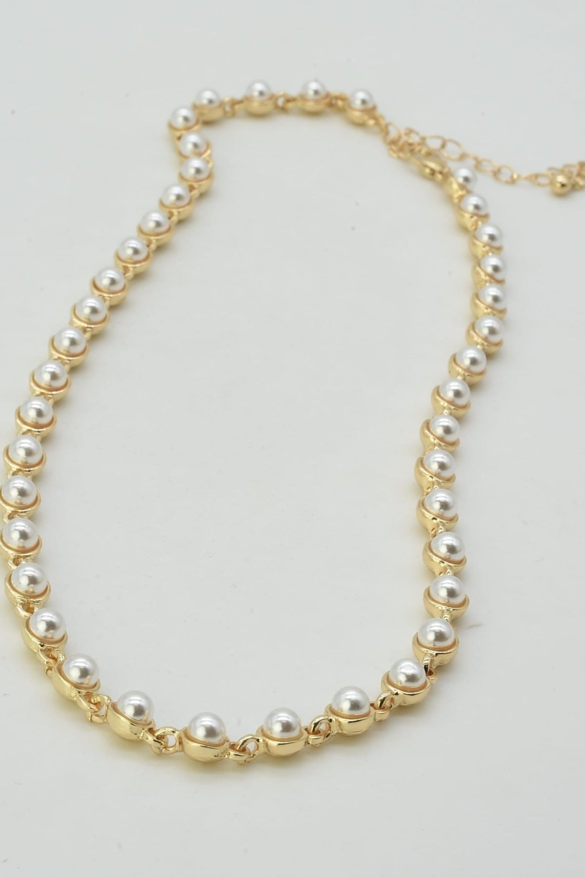CN4423 Nora Pearl-Style Bead Chain Necklace - MiMi Wholesale