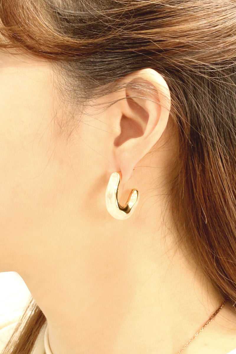 DJE310980 14K Thin Resin Post Earrings - MiMi Wholesale