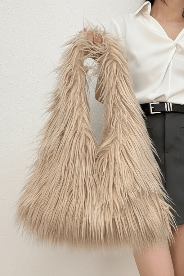 GMS0091 Ari Faux Fur Hobo Bag - MiMi Wholesale