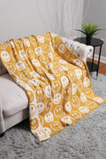 JCL4303 Super Lux Smiley Face Throw Blanket - MiMi Wholesale