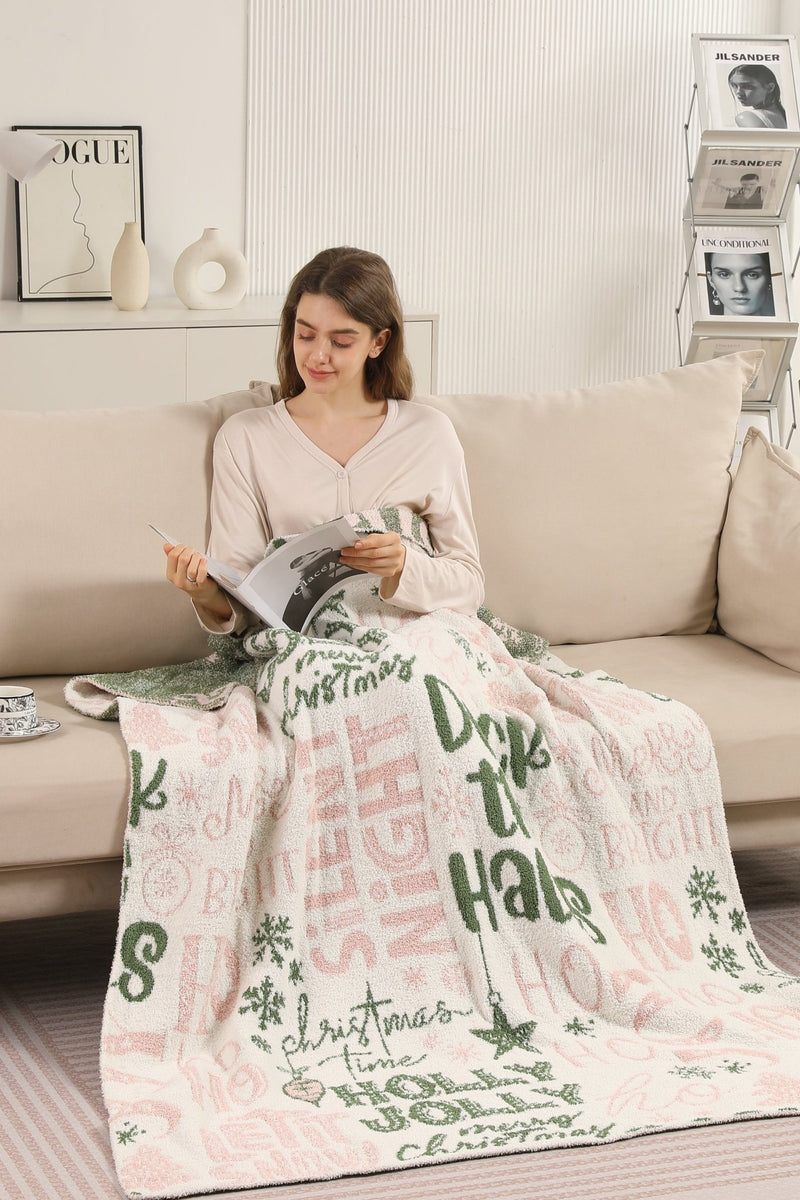 JCL6059 Super Lux Holly Jolly Christmas Blanket - MiMi Wholesale