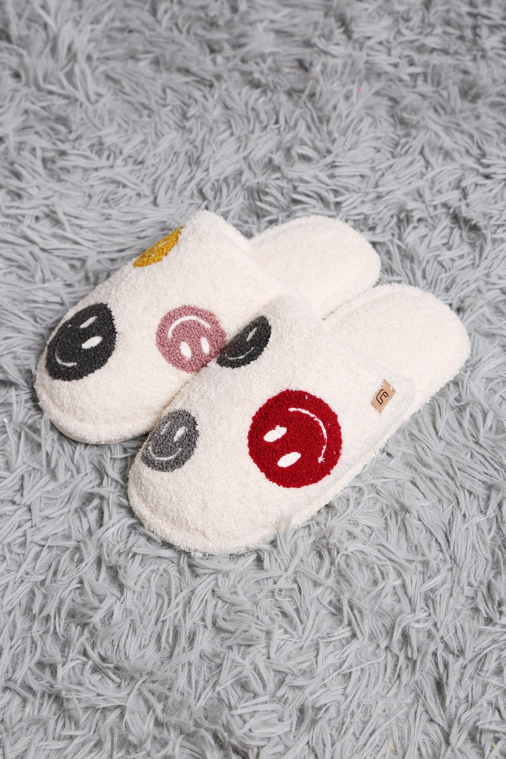JCL6105 Super Lux Multi Color Happy Face Slippers - MiMi Wholesale