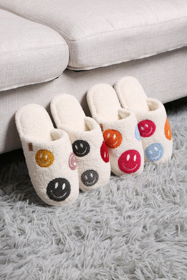 JCL6105 Super Lux Multi Color Happy Face Slippers - MiMi Wholesale