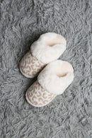 JCL6125 Super Lux Leopard Faux Fur Cuff Slippers - MiMi Wholesale