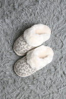 JCL6125 Super Lux Leopard Faux Fur Cuff Slippers - MiMi Wholesale