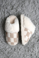 JCL6126 Super Lux Checker Faux Fur Cuff Slippers - MiMi Wholesale