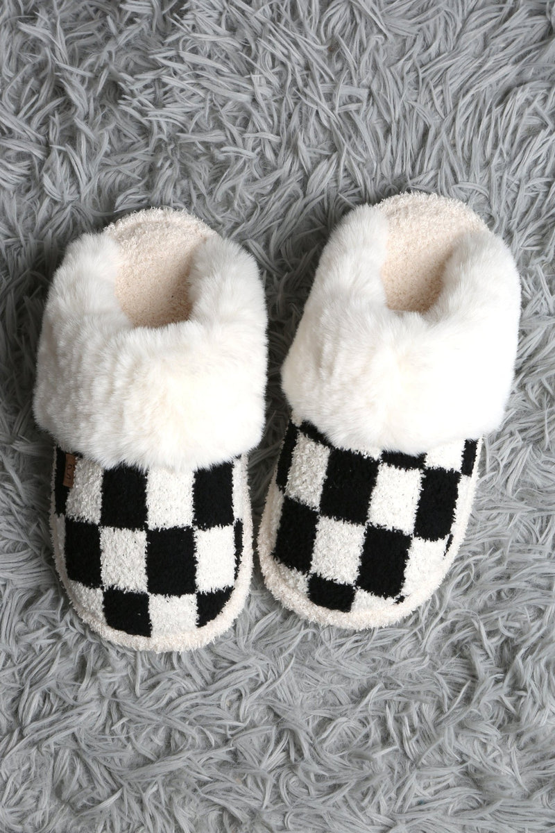 JCL6126 Super Lux Checker Faux Fur Cuff Slippers - MiMi Wholesale