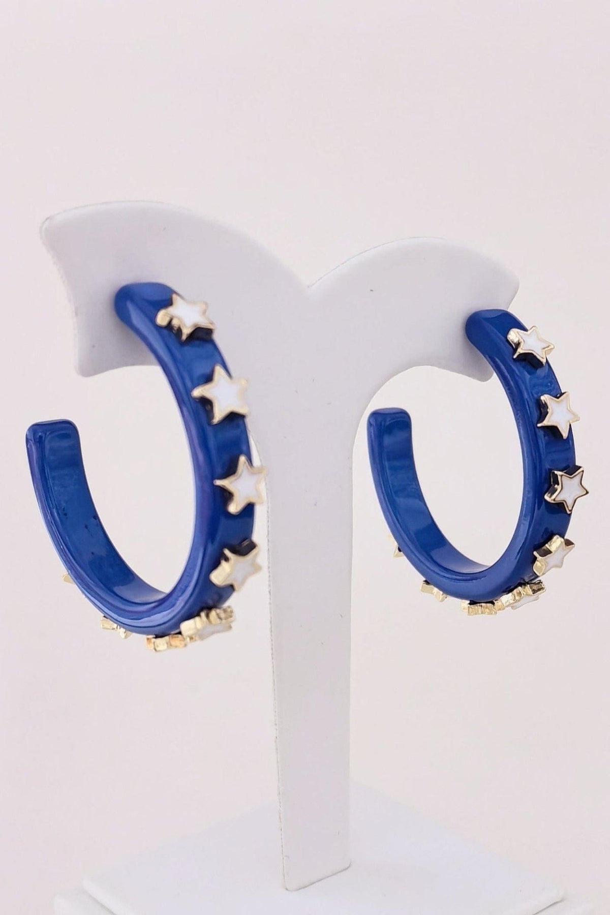 JE23129 Gameday Hoop Earring with Star - MiMi Wholesale