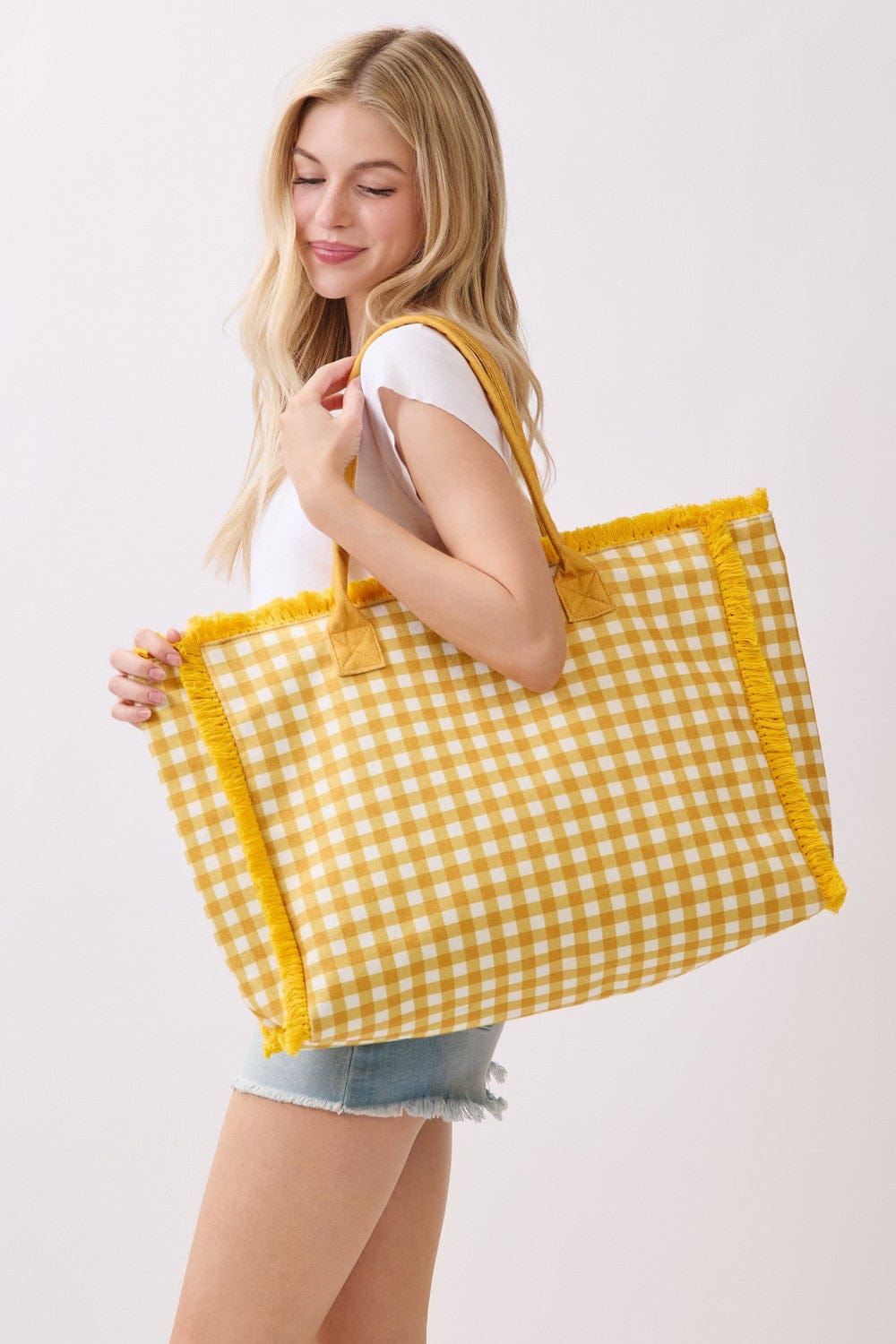 MB0327 Gingham Terry Cloth Fringe Beach Tote Bag - MiMi Wholesale