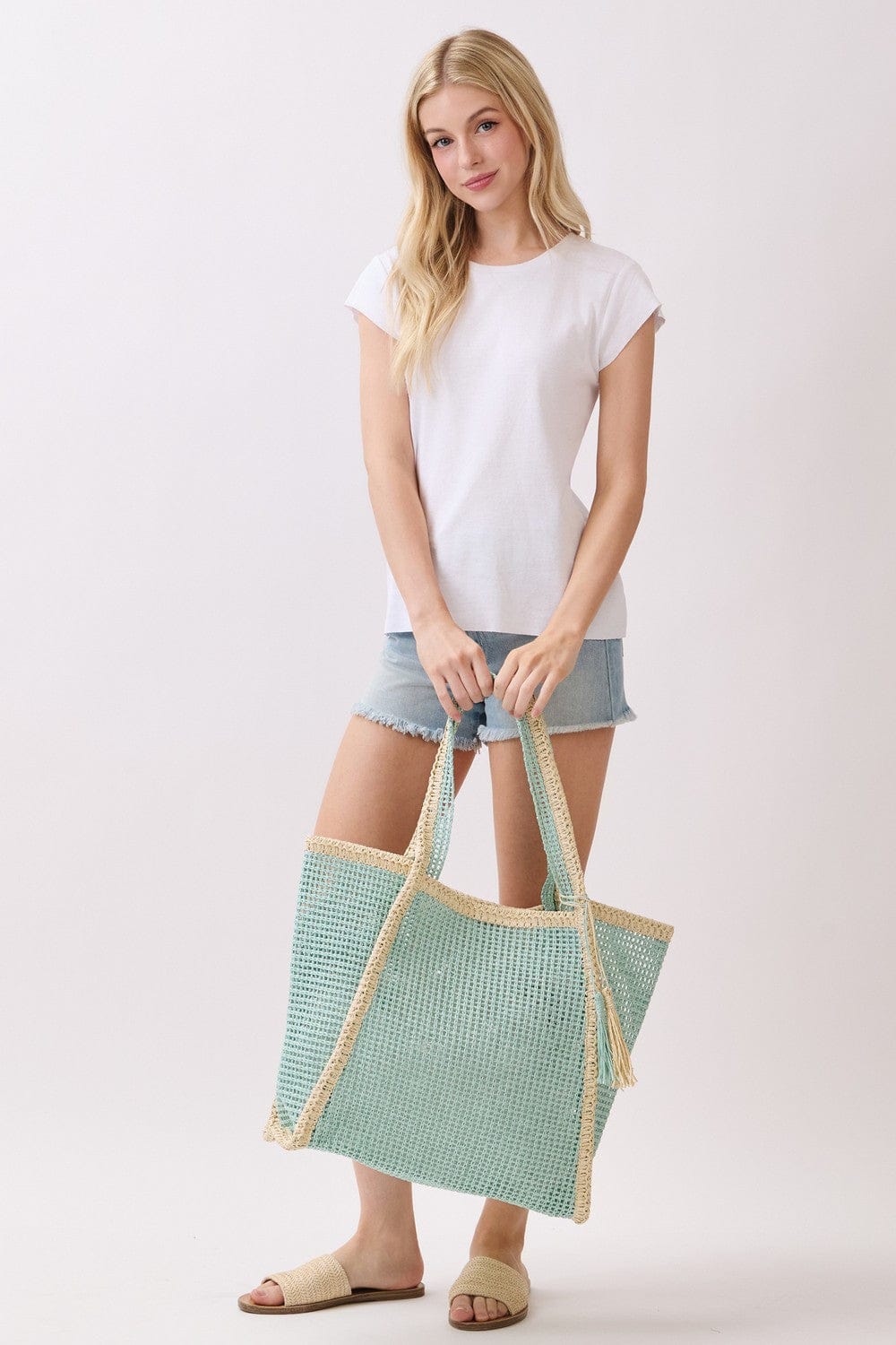 MB0338 Two Tone Woven Straw Beach Tote Bag - MiMi Wholesale