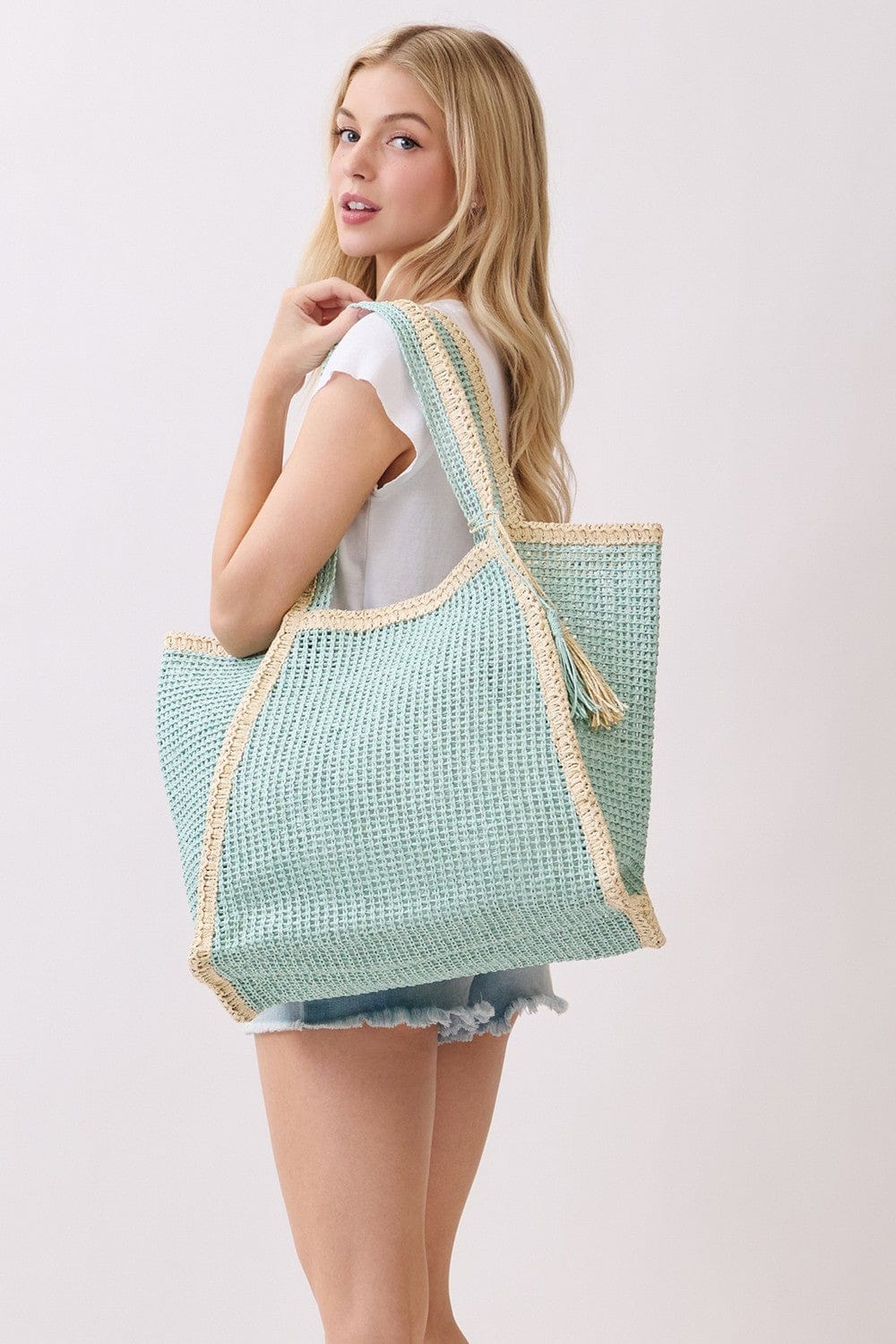 MB0338 Two Tone Woven Straw Beach Tote Bag - MiMi Wholesale