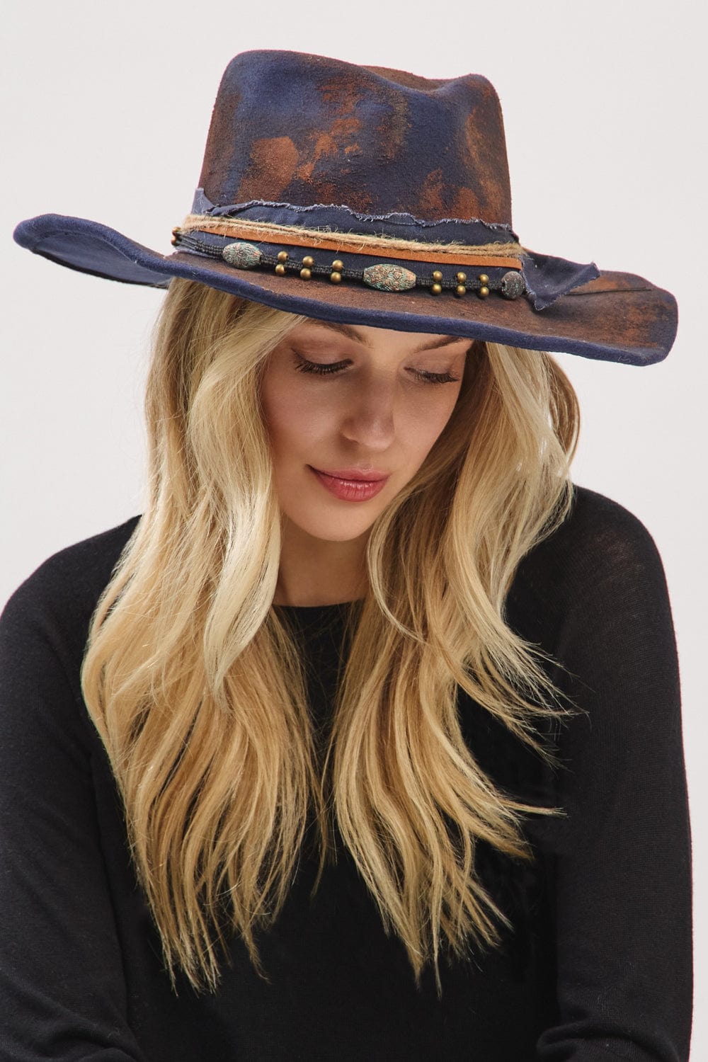 MH0247 Gracie Heritage Worn Shapable Cowboy/Fedora Hat - MiMi Wholesale