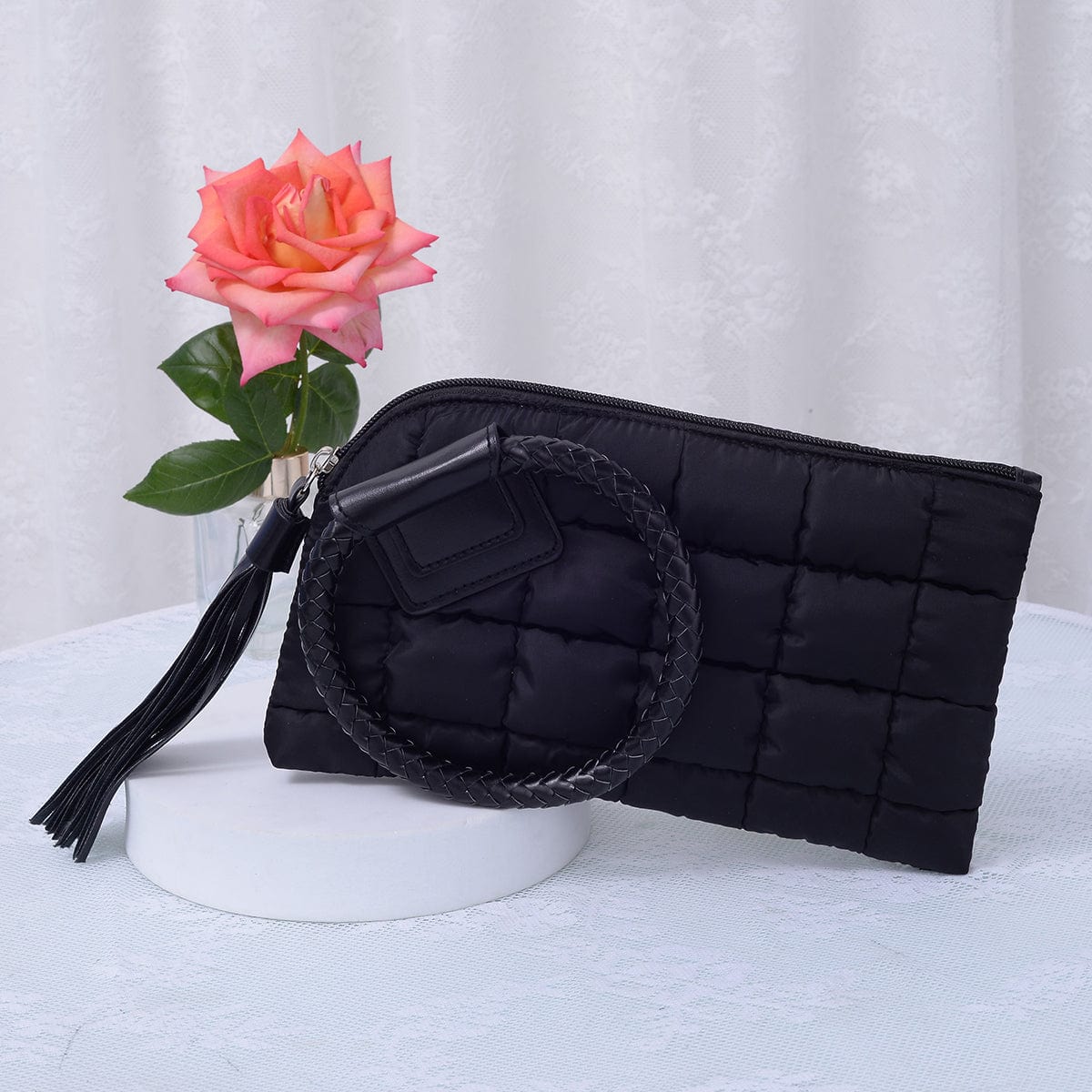 QP204 Quilted Puffer Wristlet/Clutch With Tassel - MiMi Wholesale
