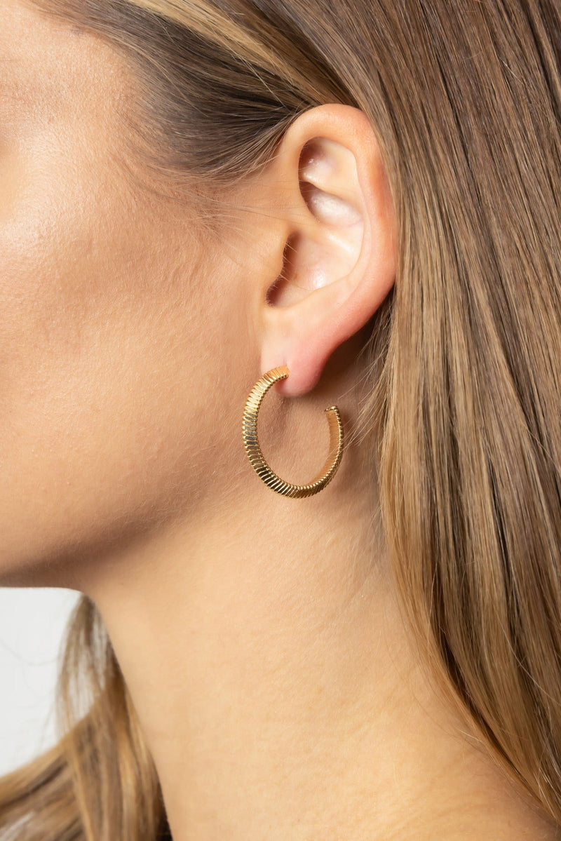 SJE310012 14K Dipped Post Textured Hoop Earrings - MiMi Wholesale