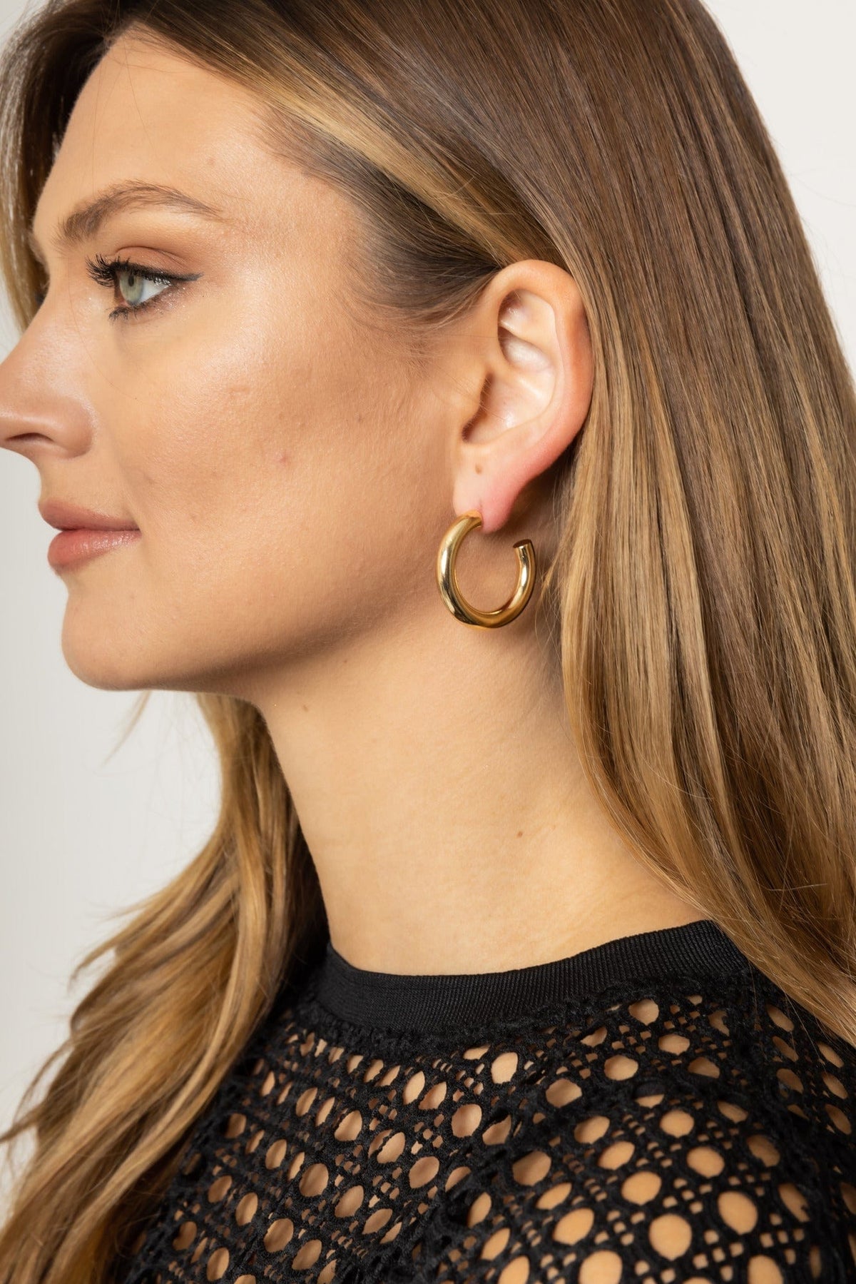 SJE310013 14K Metal Post Hoop Earrings - MiMi Wholesale