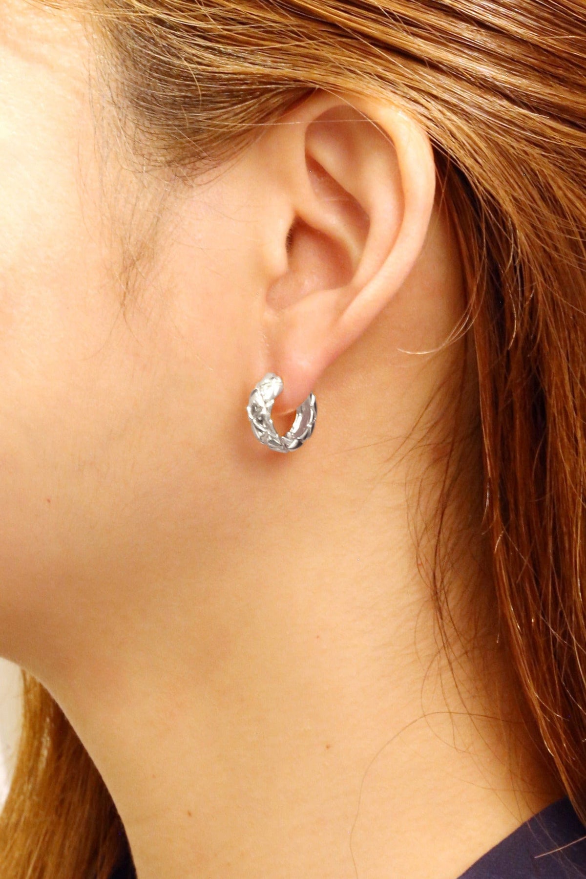 SJE310284 14K Hoop Earrings - MiMi Wholesale