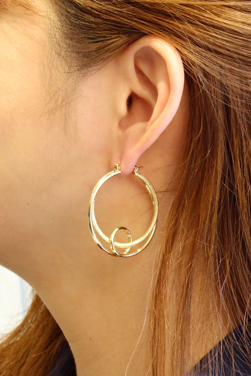 SJE310404 14K Dipped Pin Catch Hoop Earrings - MiMi Wholesale