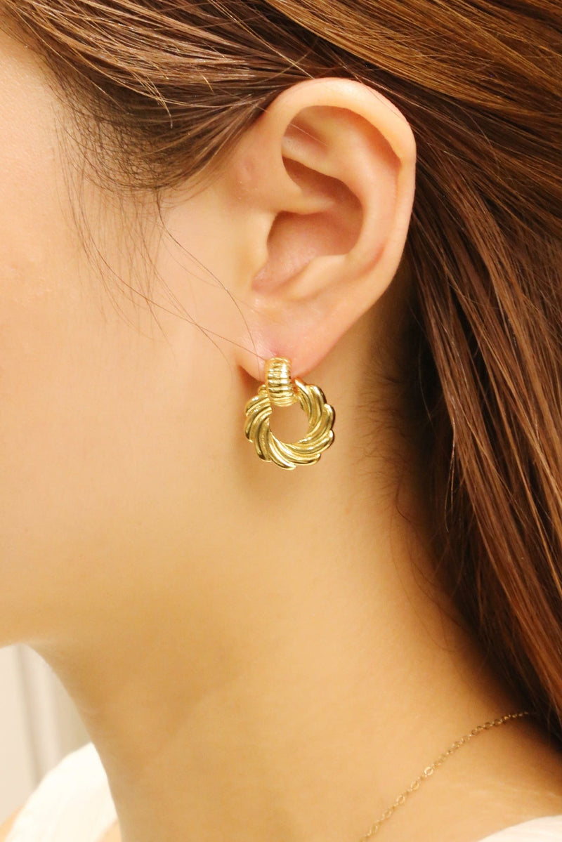 SJE310771 14K Spiral Whirl Post Earrings - MiMi Wholesale