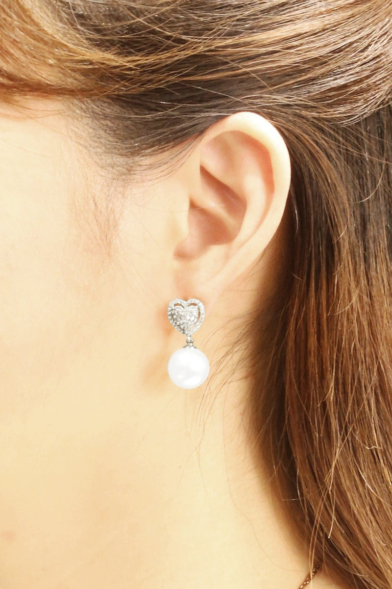 SJE310937 14K Crystal Heart Top Pearl Dangle Earrings - MiMi Wholesale