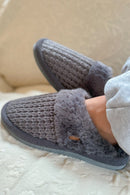 SPE0032 Waffle Knit Furry Slippers - MiMi Wholesale