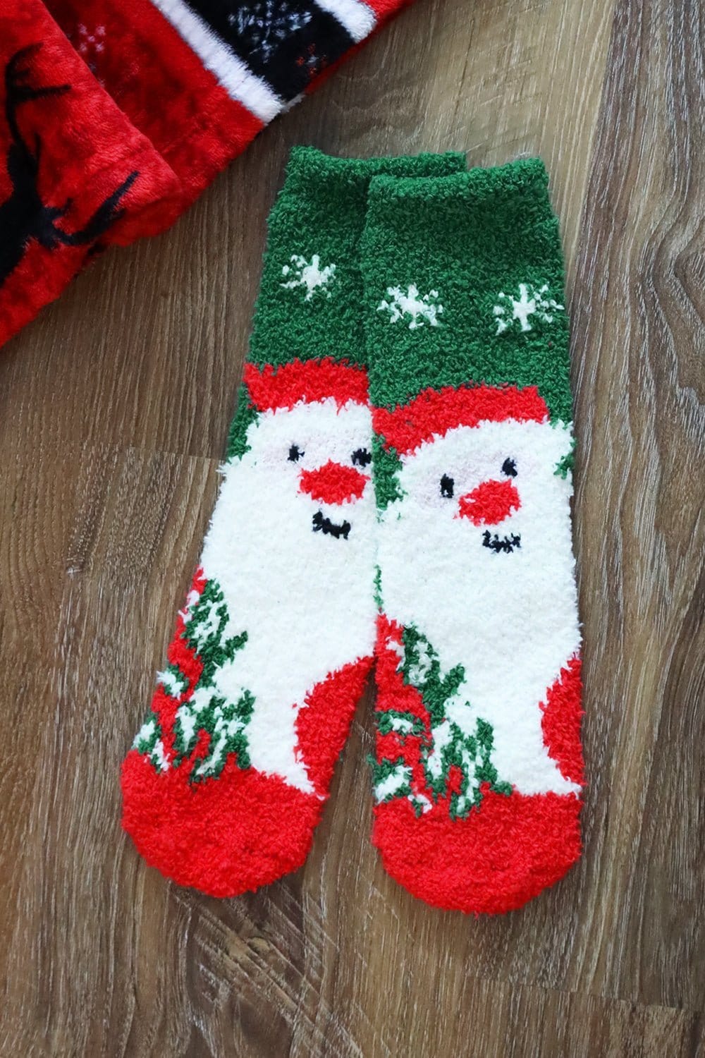 SS1001 Assorted Fuzzy Christmas Socks 12 Piece Pack - MiMi Wholesale