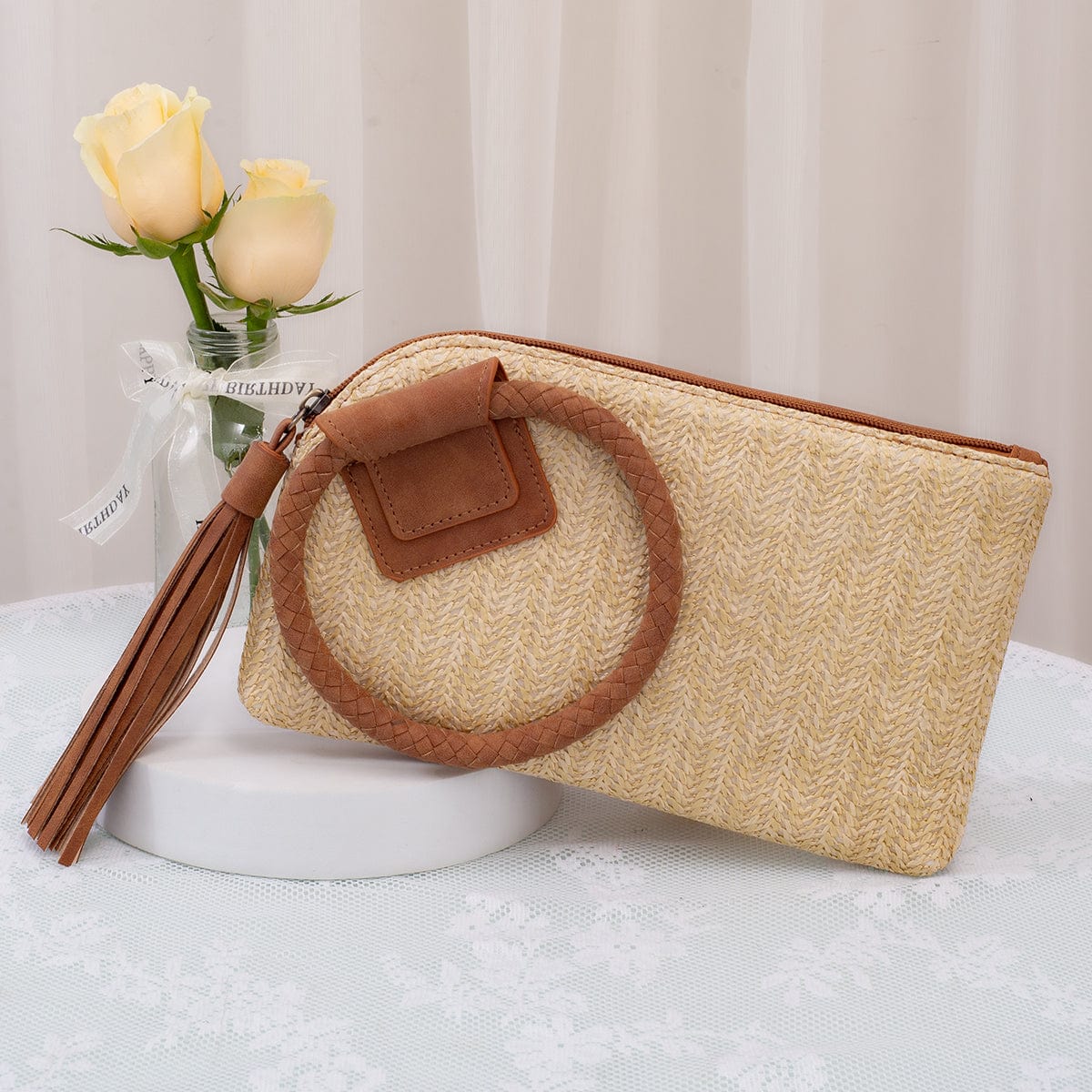 ST204 Cheyenne Straw Wristlet/Clutch With Tassel - MiMi Wholesale