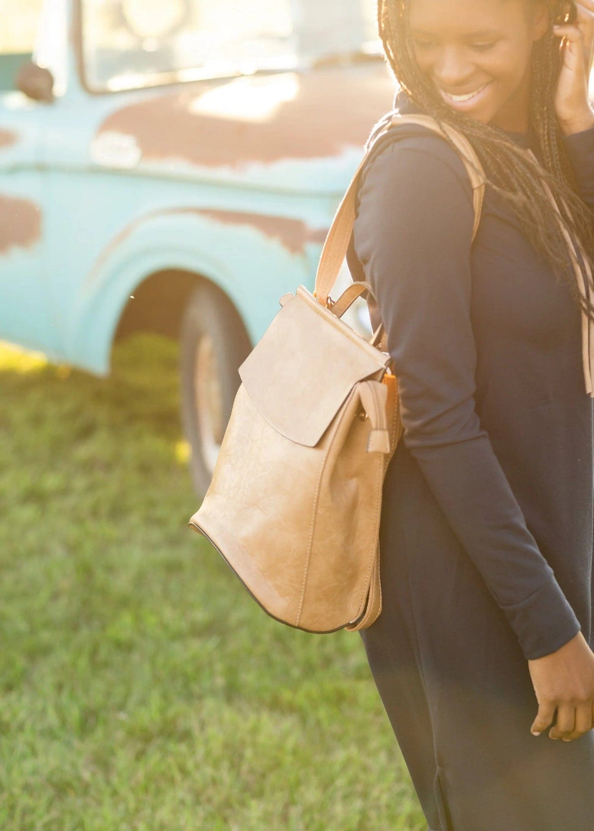UNV0069 Flap Over Convertible Backpack - MiMi Wholesale