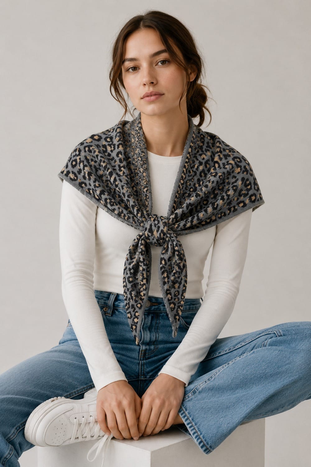 WCLS619 Freya Leopard Triangle Scarf - MiMi Wholesale