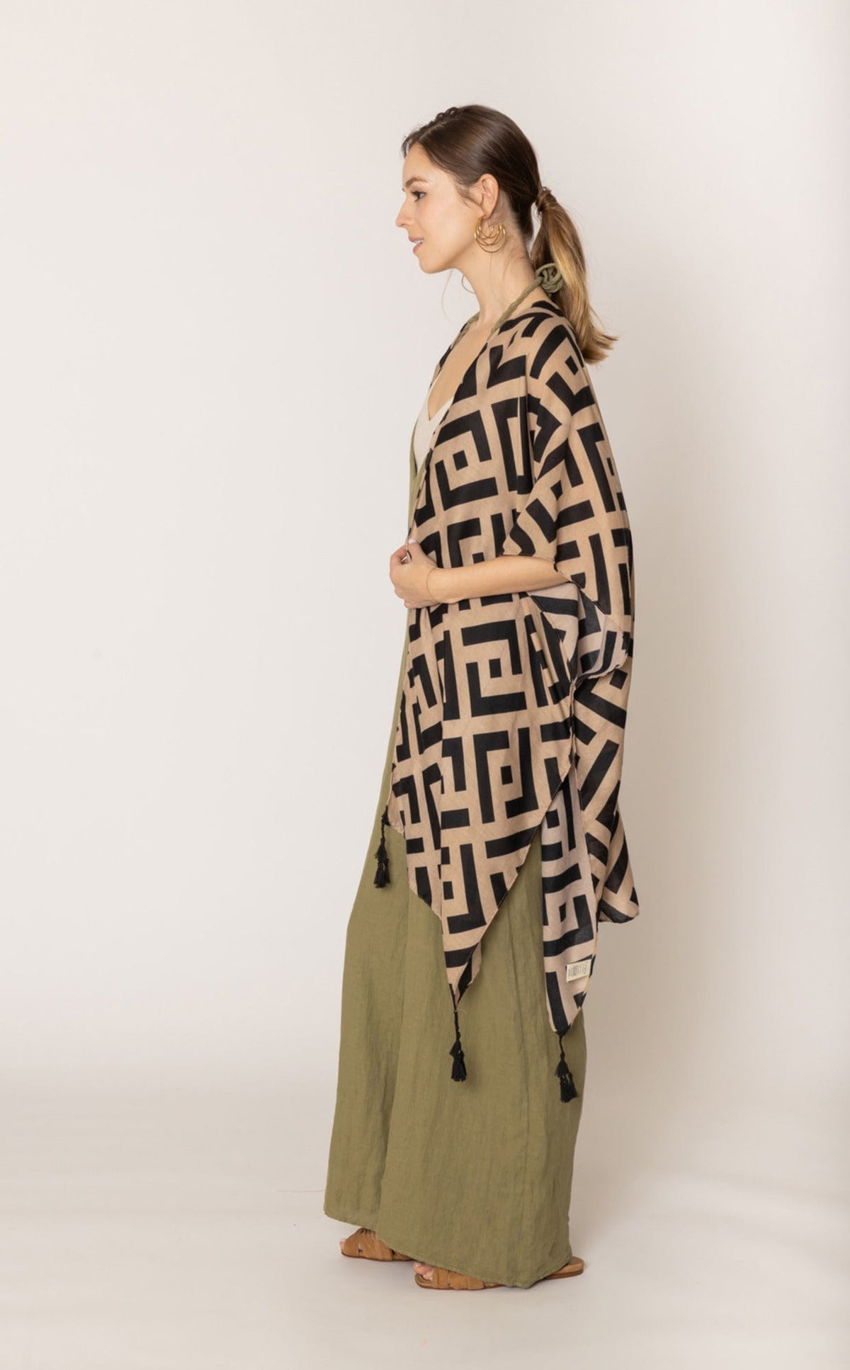 WLK410094 Aubrey Geometric Print Kimono With Tassels - MiMi Wholesale