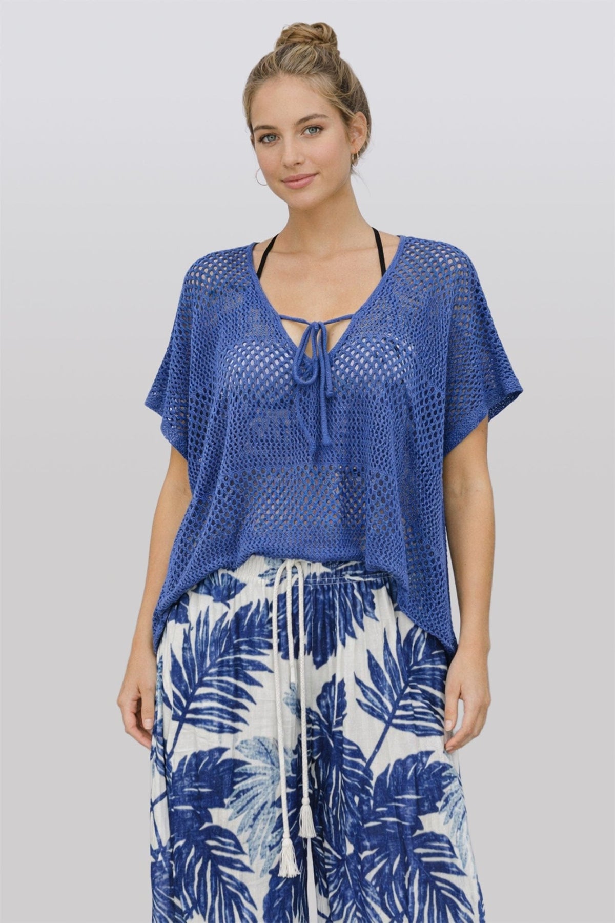 WLPS087 Crochet Poncho - MiMi Wholesale