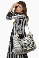 AB23-723 Metallic Sands Tote - MiMi Wholesale