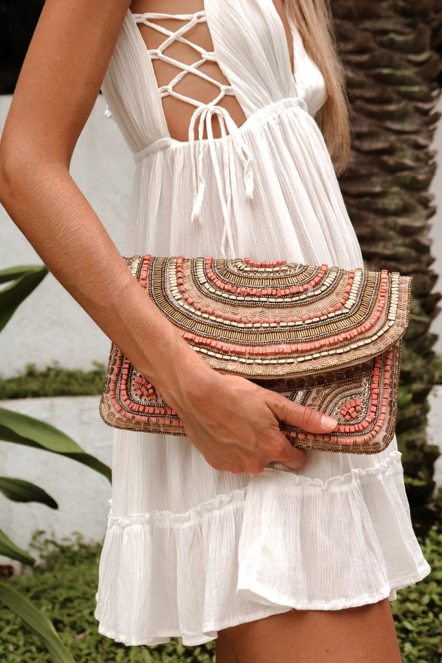 BGAIN19 MAHI Gypsy Clutch - MiMi Wholesale