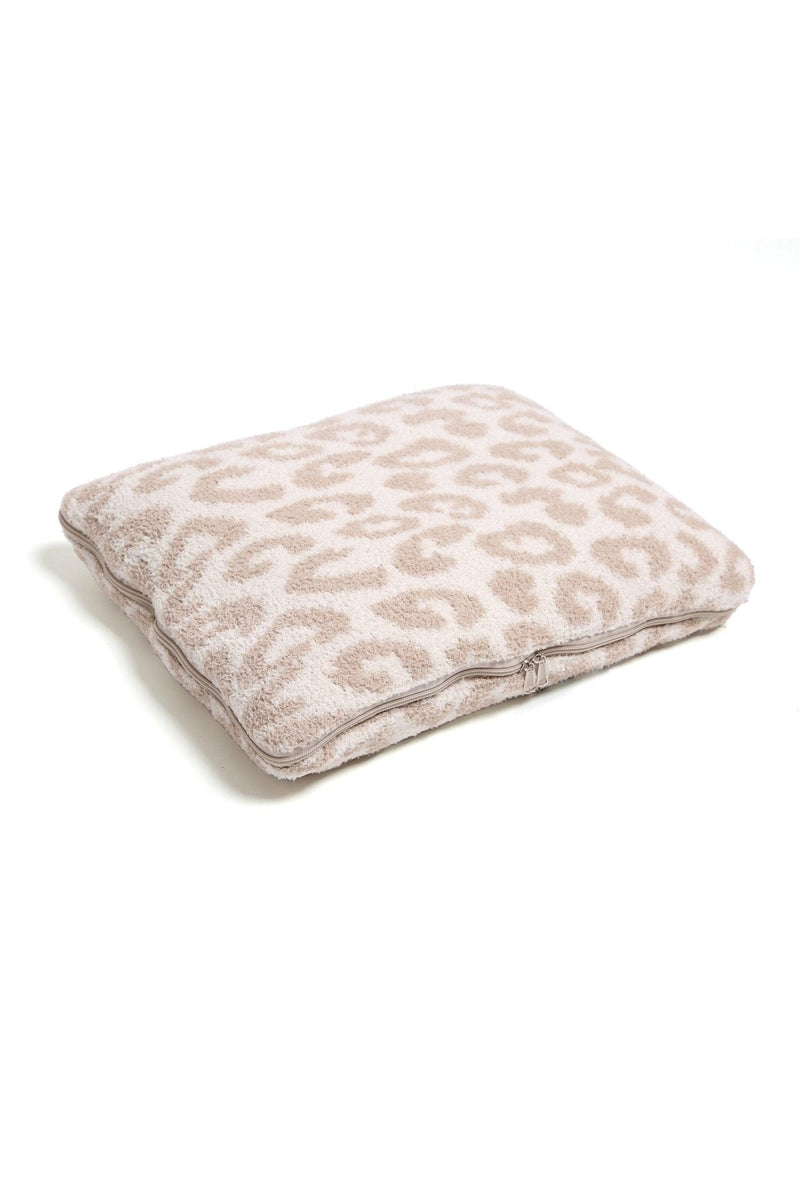JCL2016 Leopard Super Lux Throw Blanket/Convertible to Pillow - MiMi Wholesale