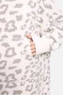 JCL2146 Leopard Super Lux Wearable Blanket - MiMi Wholesale