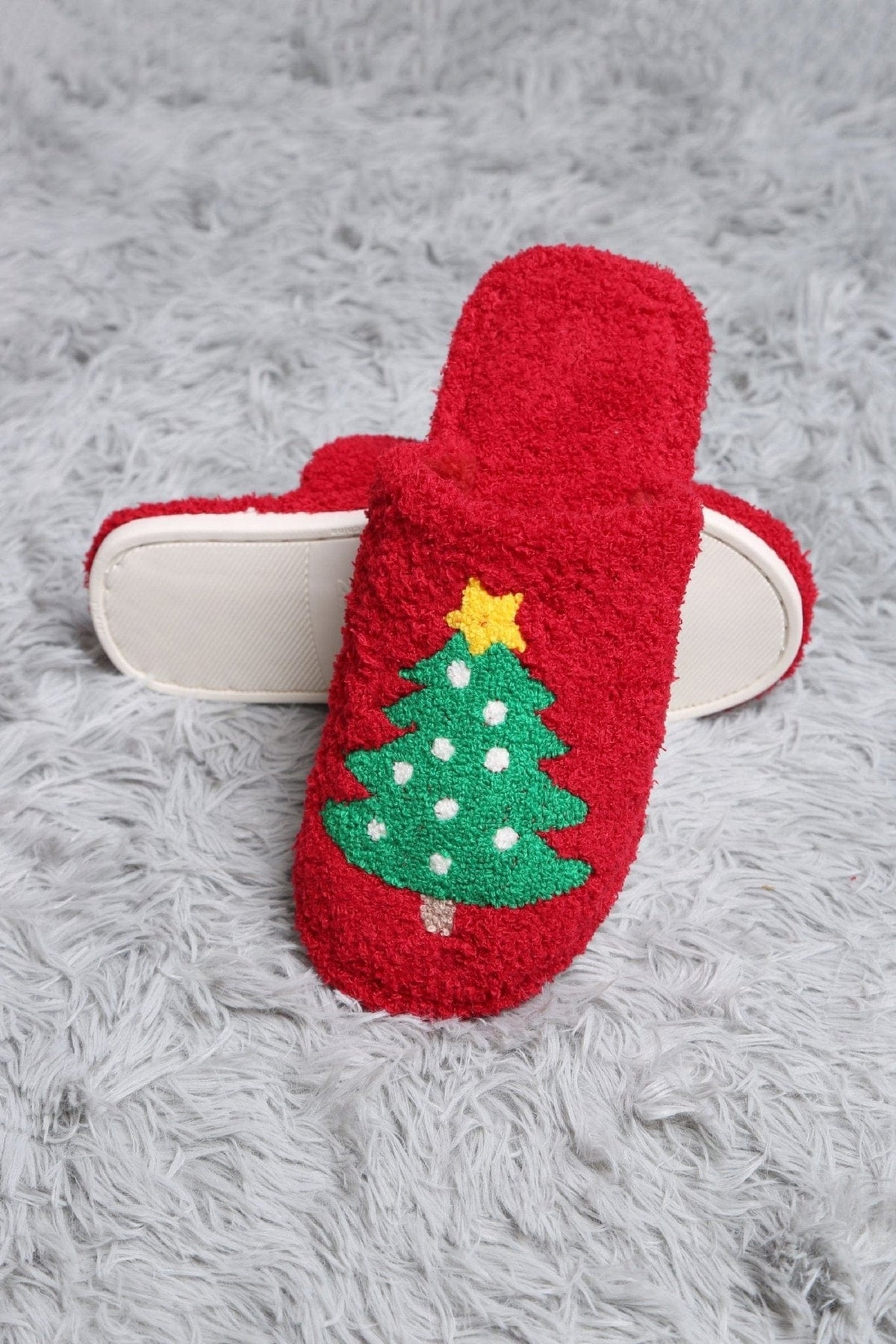 JCL4205-01 Super Lux Christmas Tree Slippers - MiMi Wholesale
