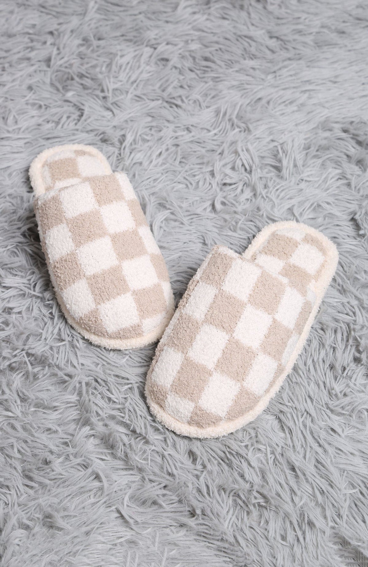 JCL4216 Super Lux Checkered Slippers - MiMi Wholesale