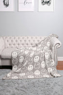 JCL4303 Super Lux Smiley Face Throw Blanket - MiMi Wholesale