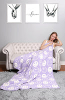 JCL4303 Super Lux Smiley Face Throw Blanket - MiMi Wholesale