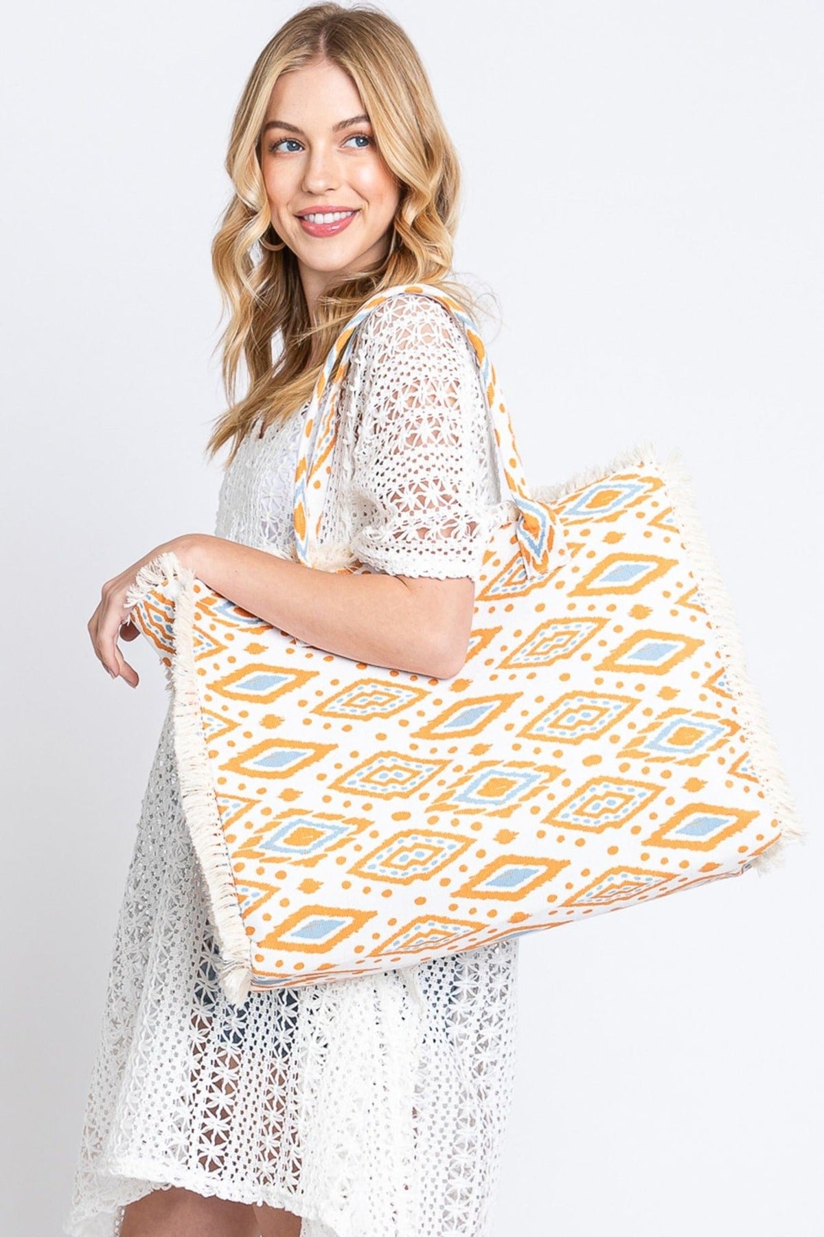 MB0201 Esmerelda Boho Pattern Fringe Tote Bag - MiMi Wholesale