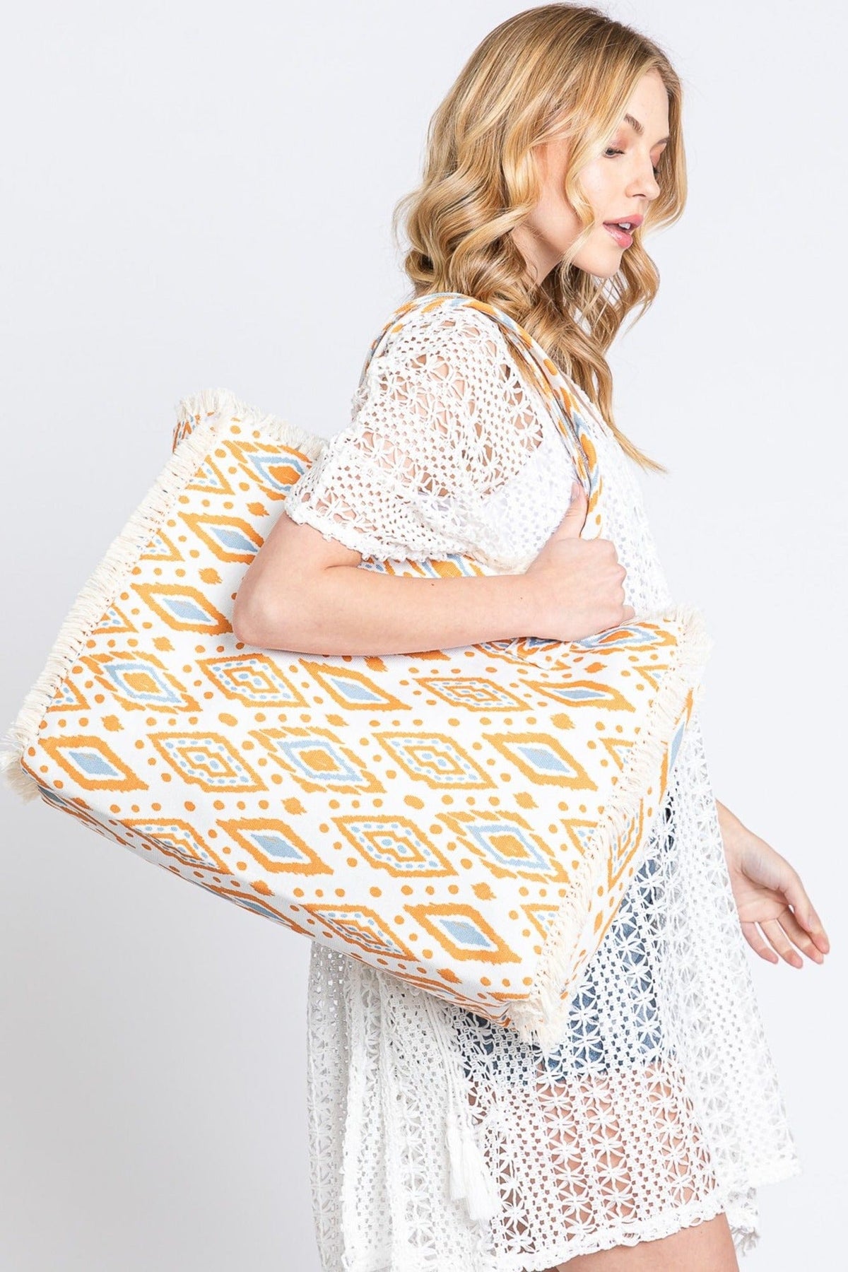 MB0201 Esmerelda Boho Pattern Fringe Tote Bag - MiMi Wholesale