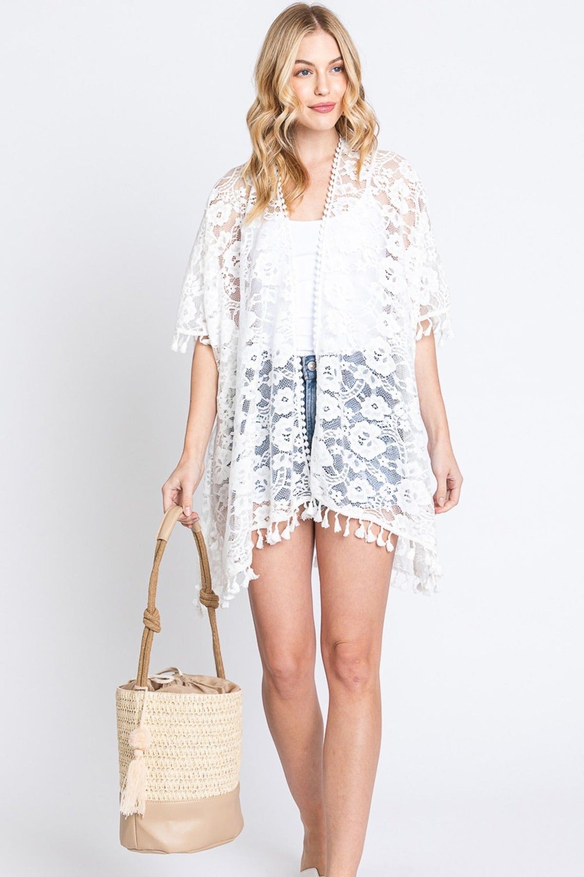 MB0209 Cora Straw Bucket Bag With Tassel - MiMi Wholesale