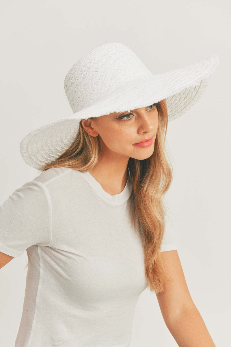 MH0095 Floppy Straw Sun Hat with Frayed Edges - MiMi Wholesale