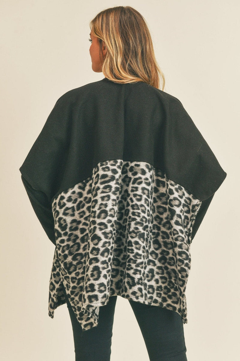 MS0260 Sienna Leopard Knit Kimono With Pockets - MiMi Wholesale