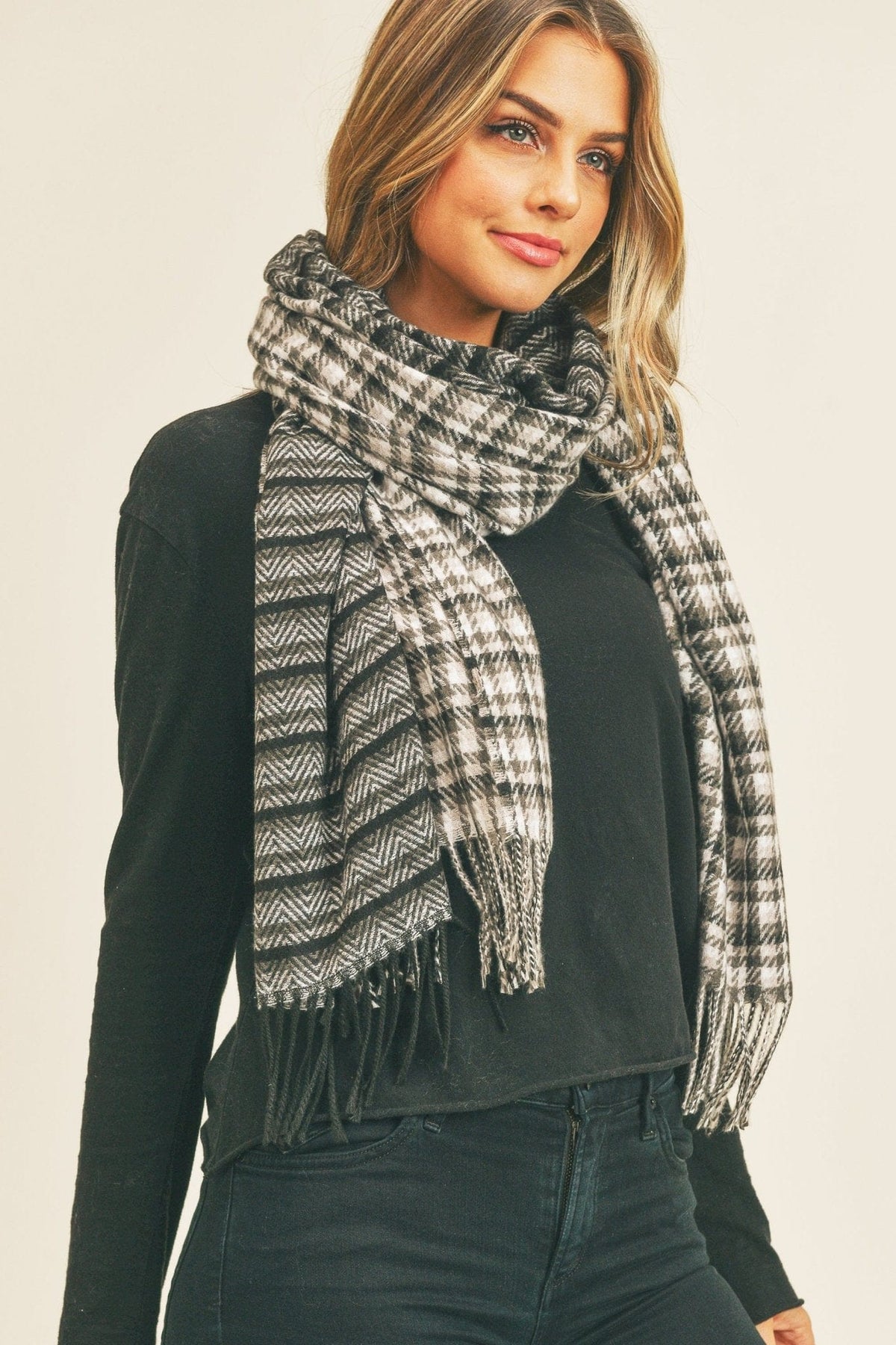 MS0266 Rachel Houndstooth Chevron Print Scarf - MiMi Wholesale